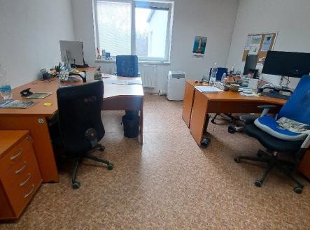 03 | Pronájem - kanceláře, 162 m²