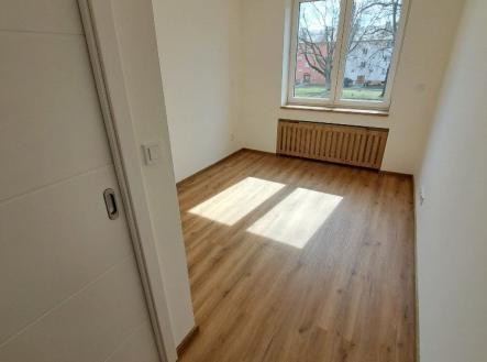 4 | Pronájem bytu, 3+kk, 65 m²