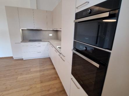 20250722_134316 | Pronájem bytu, 2+kk, 65 m²