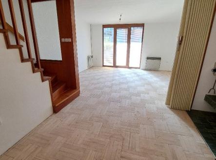 3 | Pronájem - dům/vila, 210 m²
