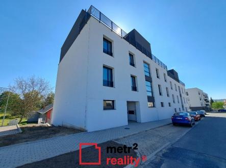 17 | Pronájem bytu, 1+kk, 35 m²
