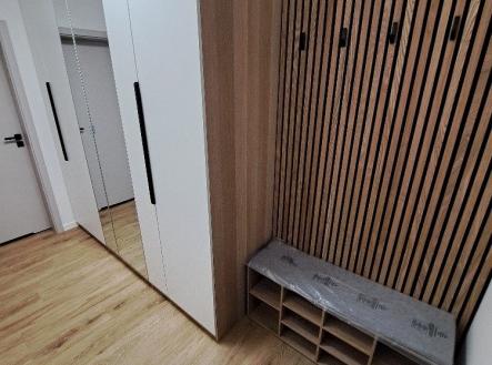 11 | Pronájem bytu, 1+kk, 35 m²