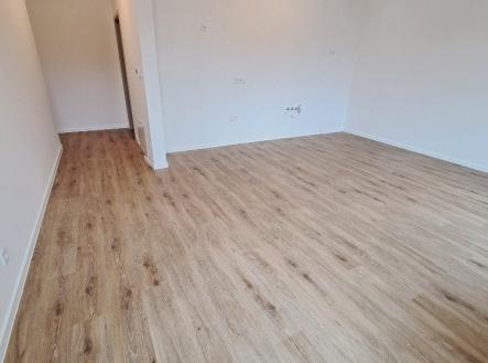2 | Pronájem bytu, 2+kk, 57 m²