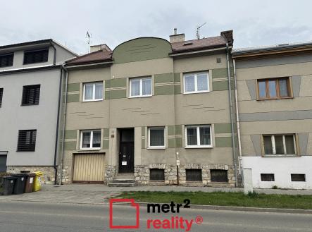 01 | Prodej - dům/vila, 300 m²