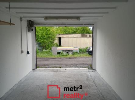 IMG-20260519-WA0002 | Pronájem - malý objekt/garáž