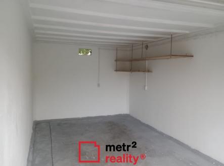 IMG-20260520-WA0013 | Pronájem - malý objekt/garáž
