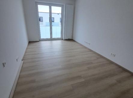 20260402_093518 | Pronájem bytu, 1+kk, 28 m²