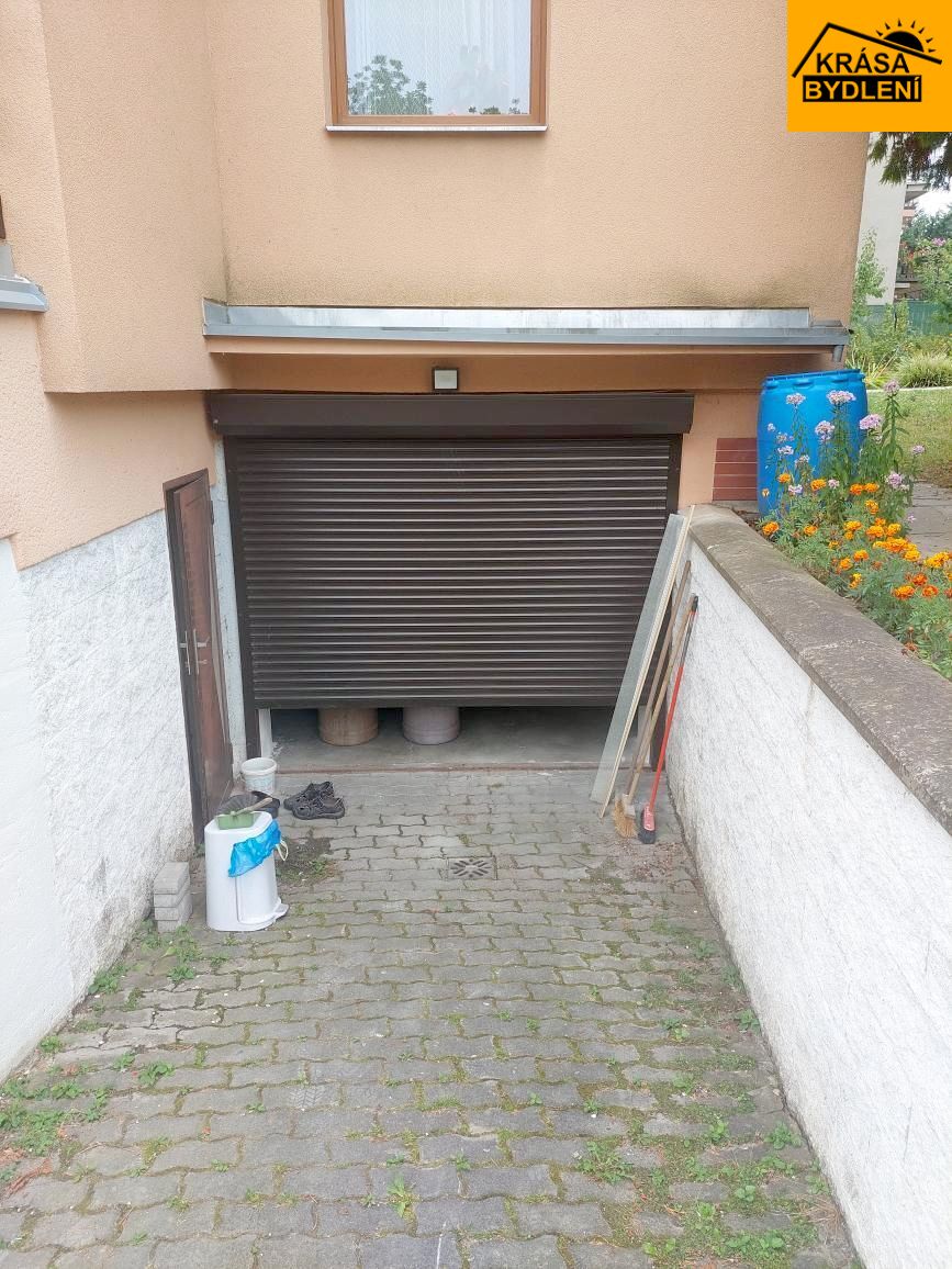 Pronájem garáže v Olomouci, Neředín