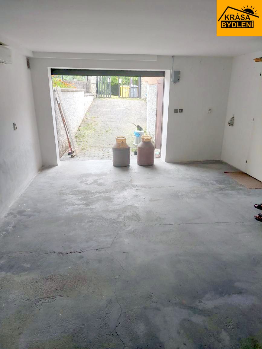 Pronájem garáže v Olomouci, Neředín