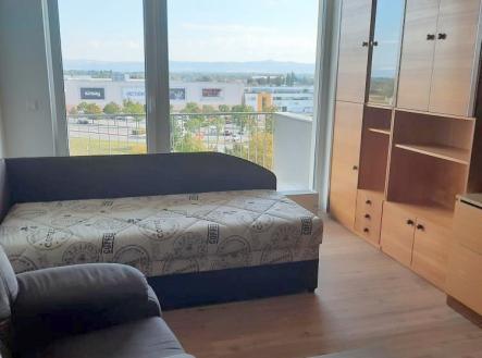 Pronájem bytu, 1+kk, 31 m²