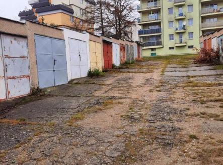 Pronájem - malý objekt/garáž