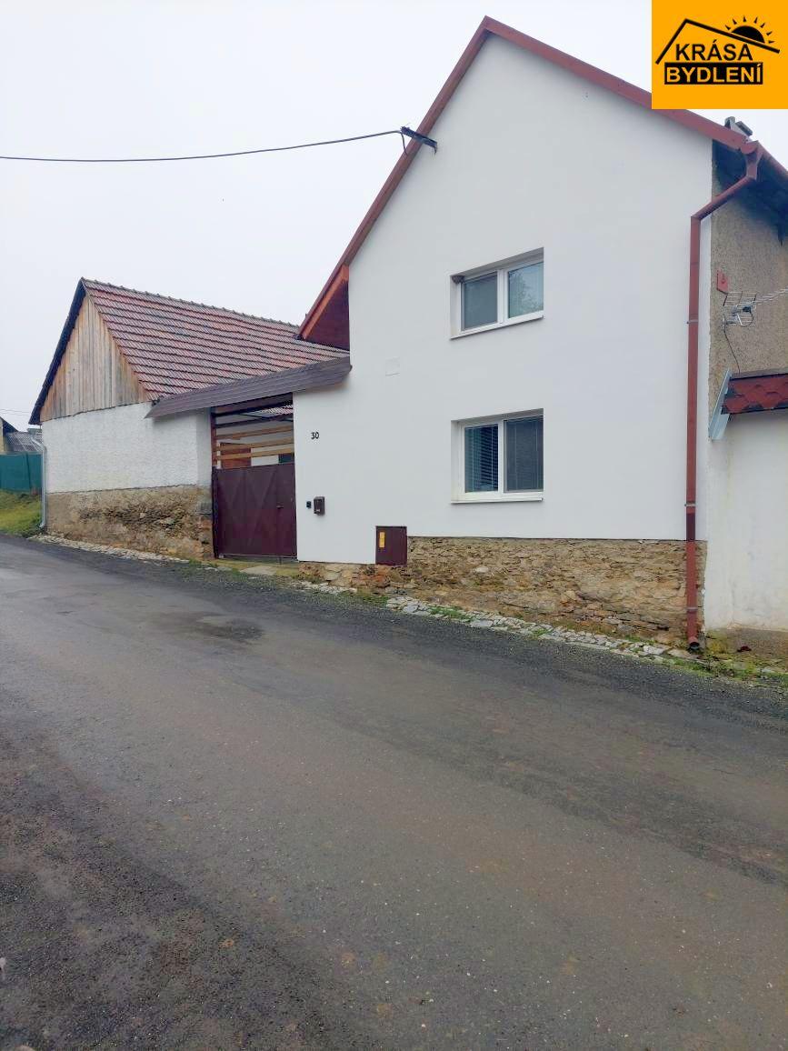 Prodej RD s penzionem v Bílé Lhotě, Hradečné