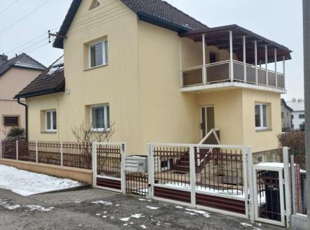 Prodej - dům/vila, 240 m²