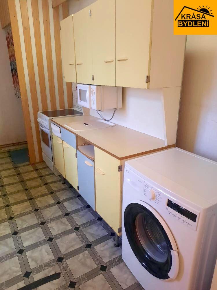 Prodej bytu 2+1 s garáží v Olomouci, Chválkovice