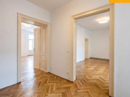 Pronájem - kanceláře, 127 m²