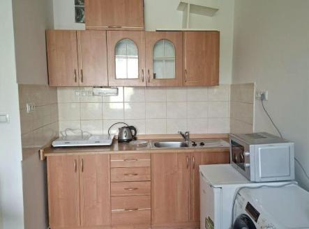 Pronájem bytu, 1+kk, 27 m²