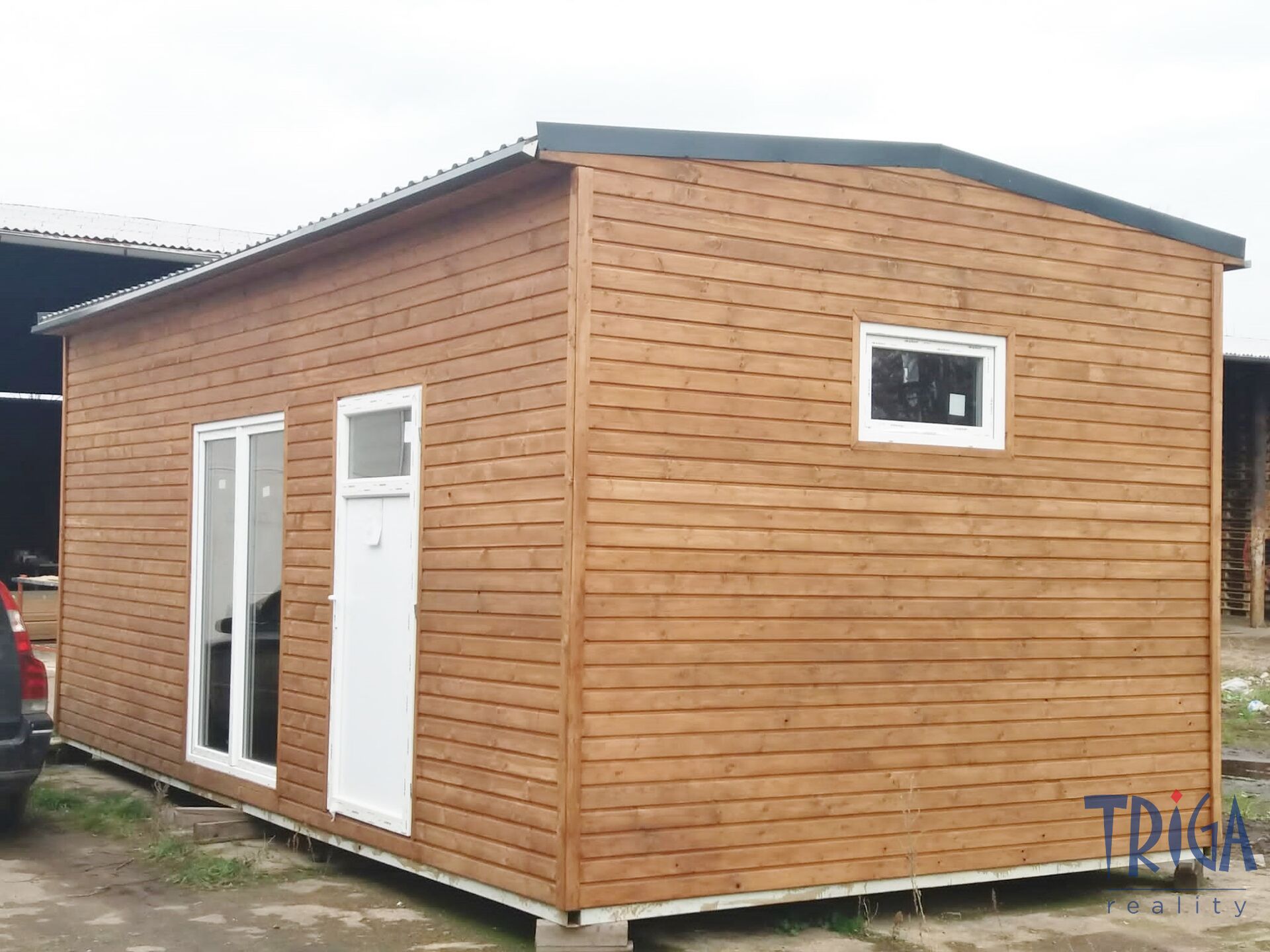 Lány u Dašic - mobilní dům / zahradní dřevěný domek 24 m2