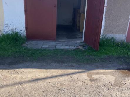 Prodej - malý objekt/garáž