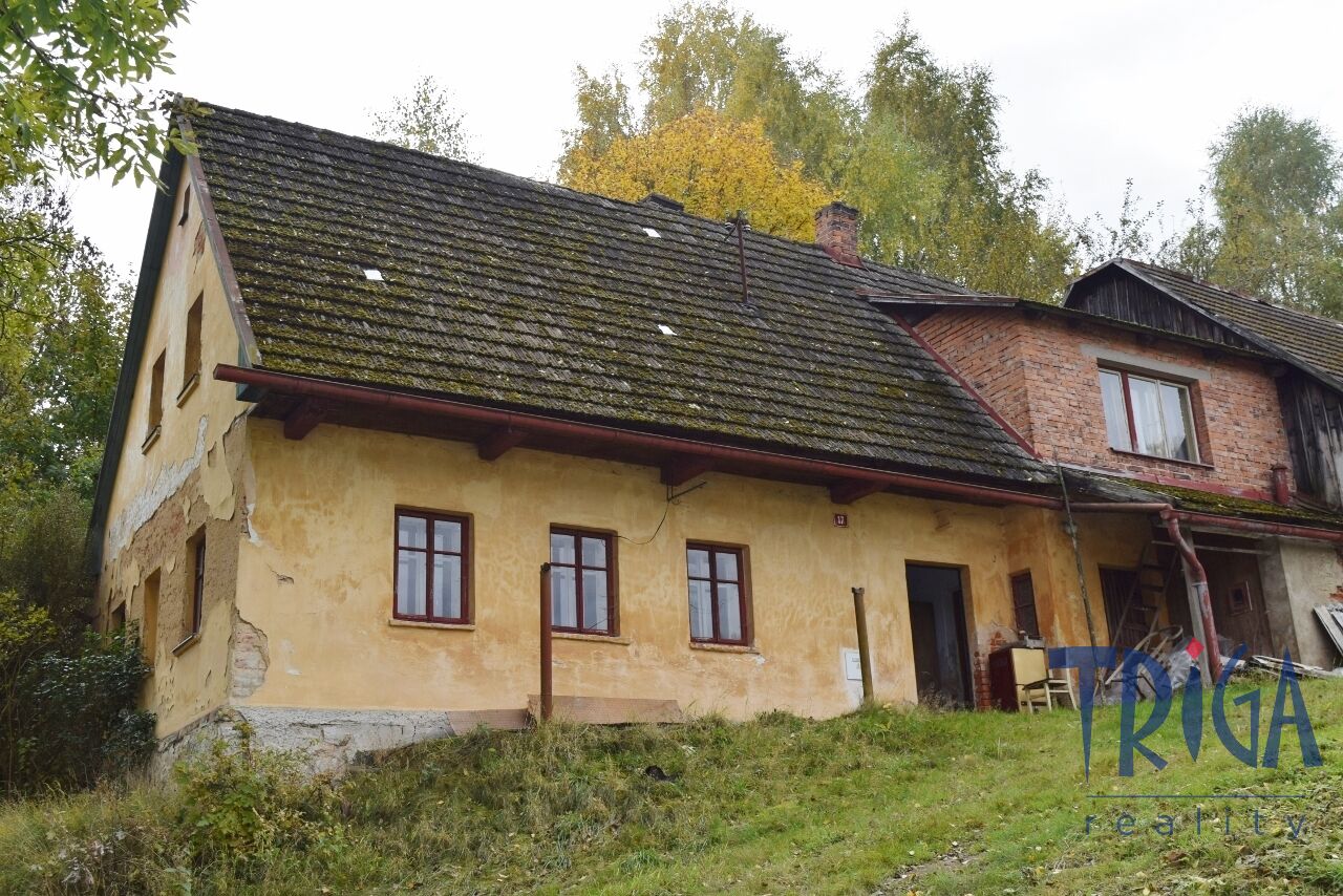 Libňatov - Rodinný dům s výhledem do kraje