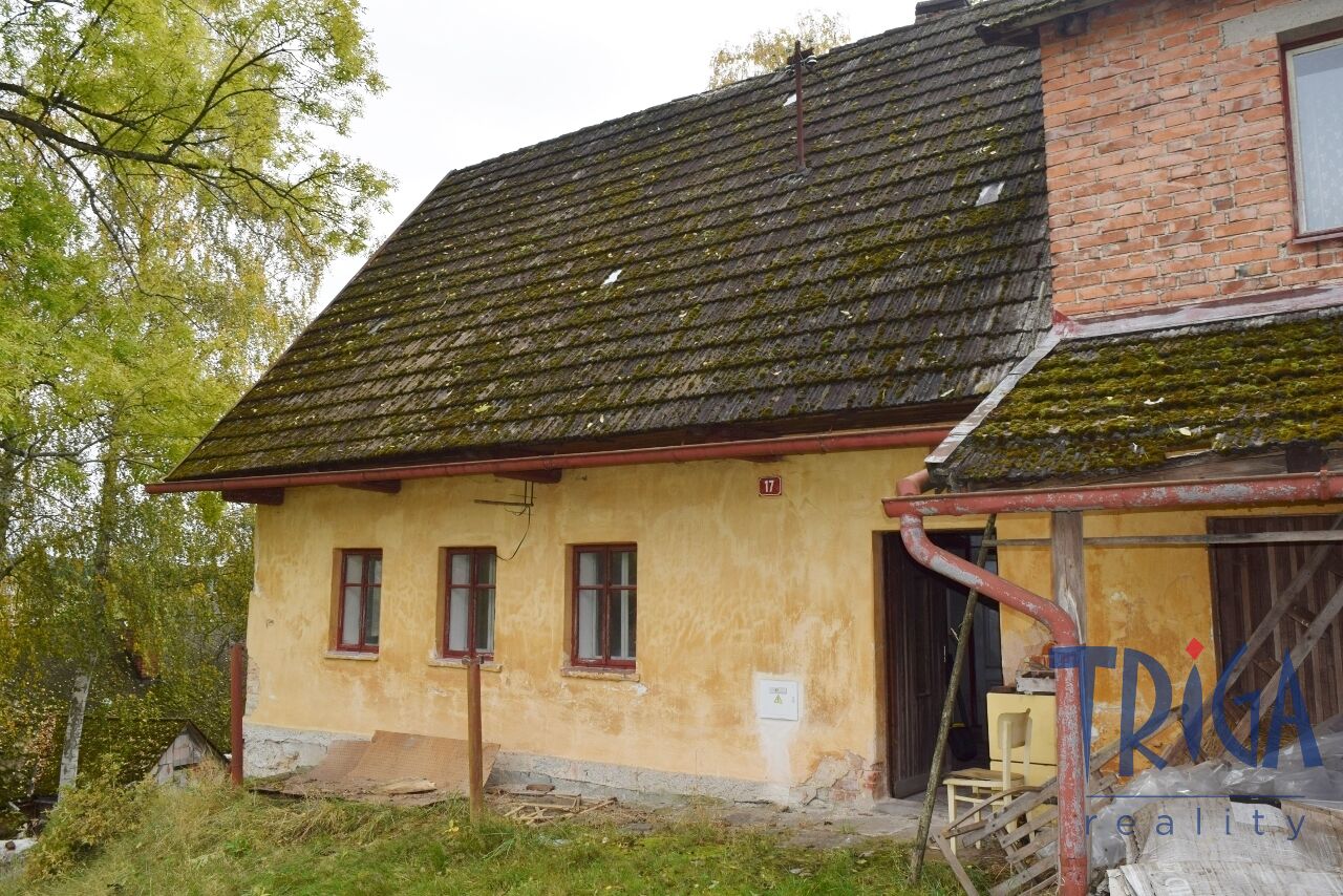 Libňatov - Rodinný dům s výhledem do kraje