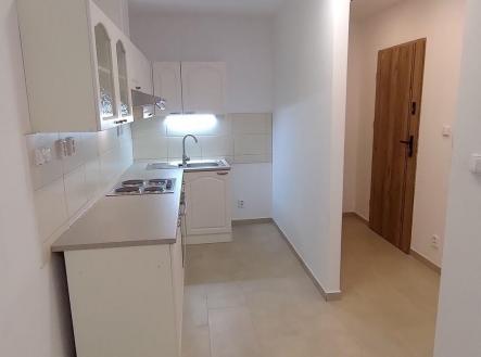 Pronájem bytu, 1+kk, 32 m²