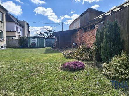 Prodej - nájemní dům, 180 m²