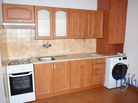 Pronájem bytu, 2+kk, 42 m²