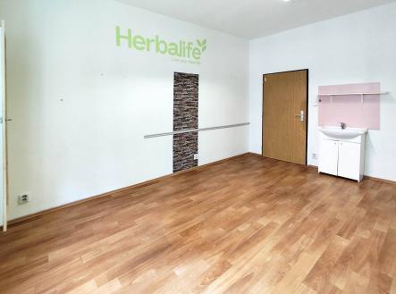 Bez popisku | Pronájem - obchodní prostor, 20 m²