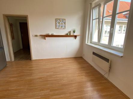 Pronájem bytu, 2+kk, 39 m²