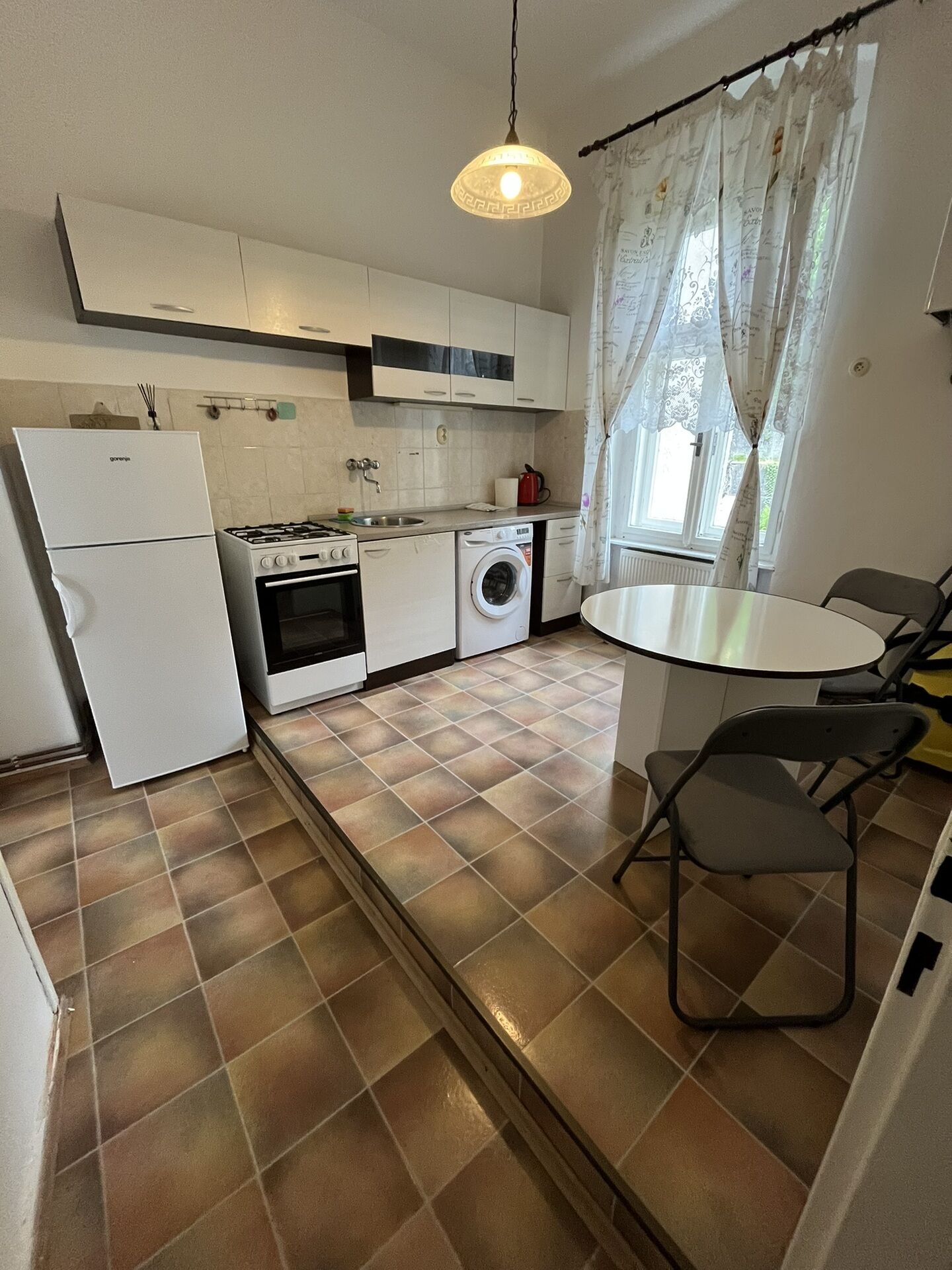 Pronájem bytu 1+1, 38 m2, ul. Kolmá, Karlovy Vary