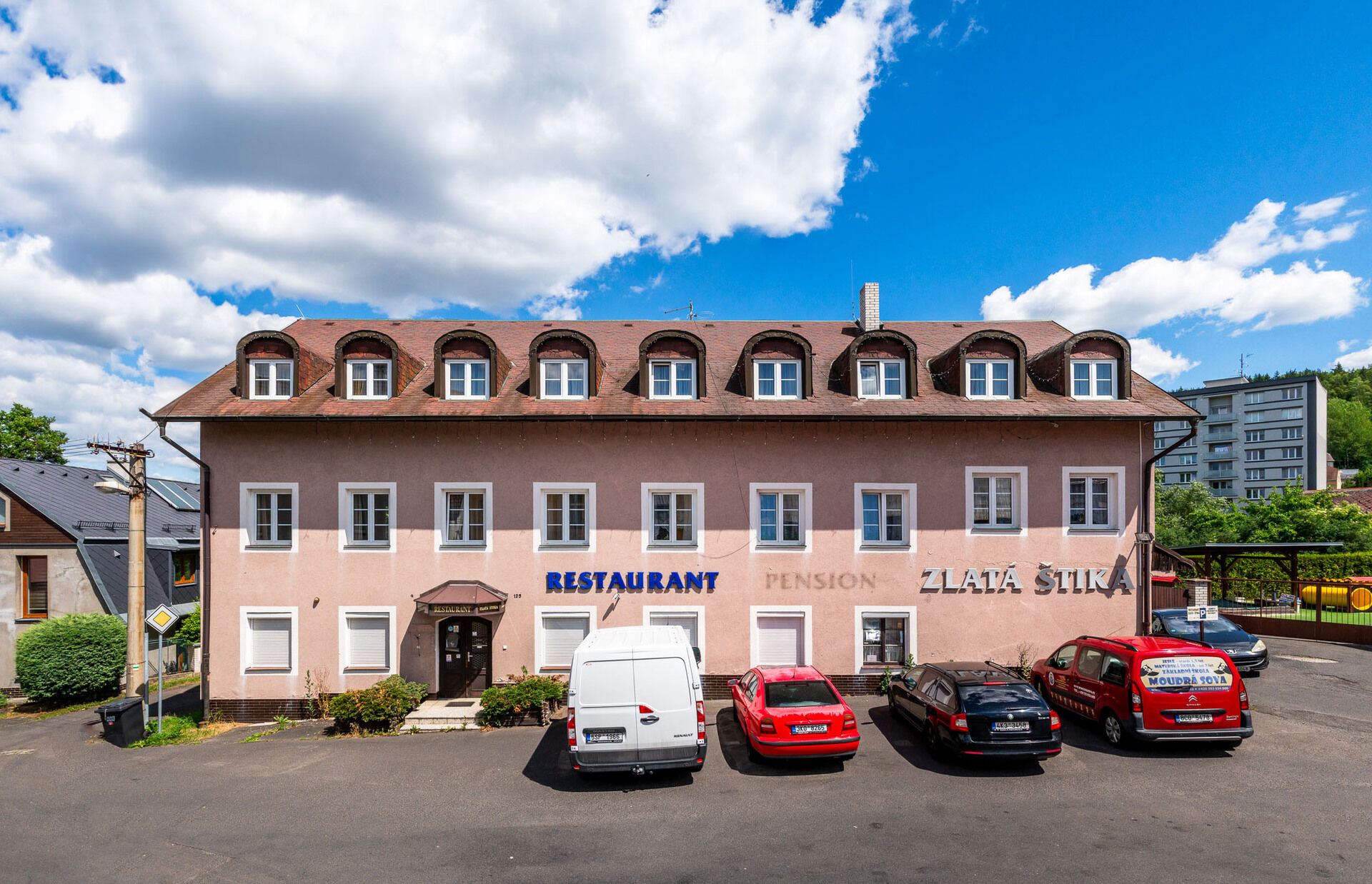 Pronájem bytu 1+kk (29m²), Karlovy Vary