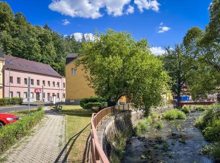 Prodej - dům/vila, 750 m²