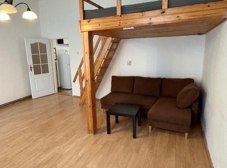 Pronájem bytu, 1+1, 38 m²