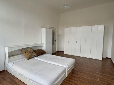 Pronájem bytu, 3+1, 84 m²