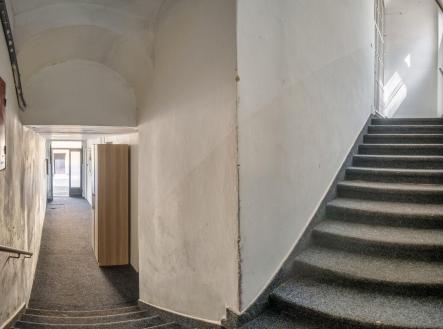 Prodej - dům/vila, 750 m²