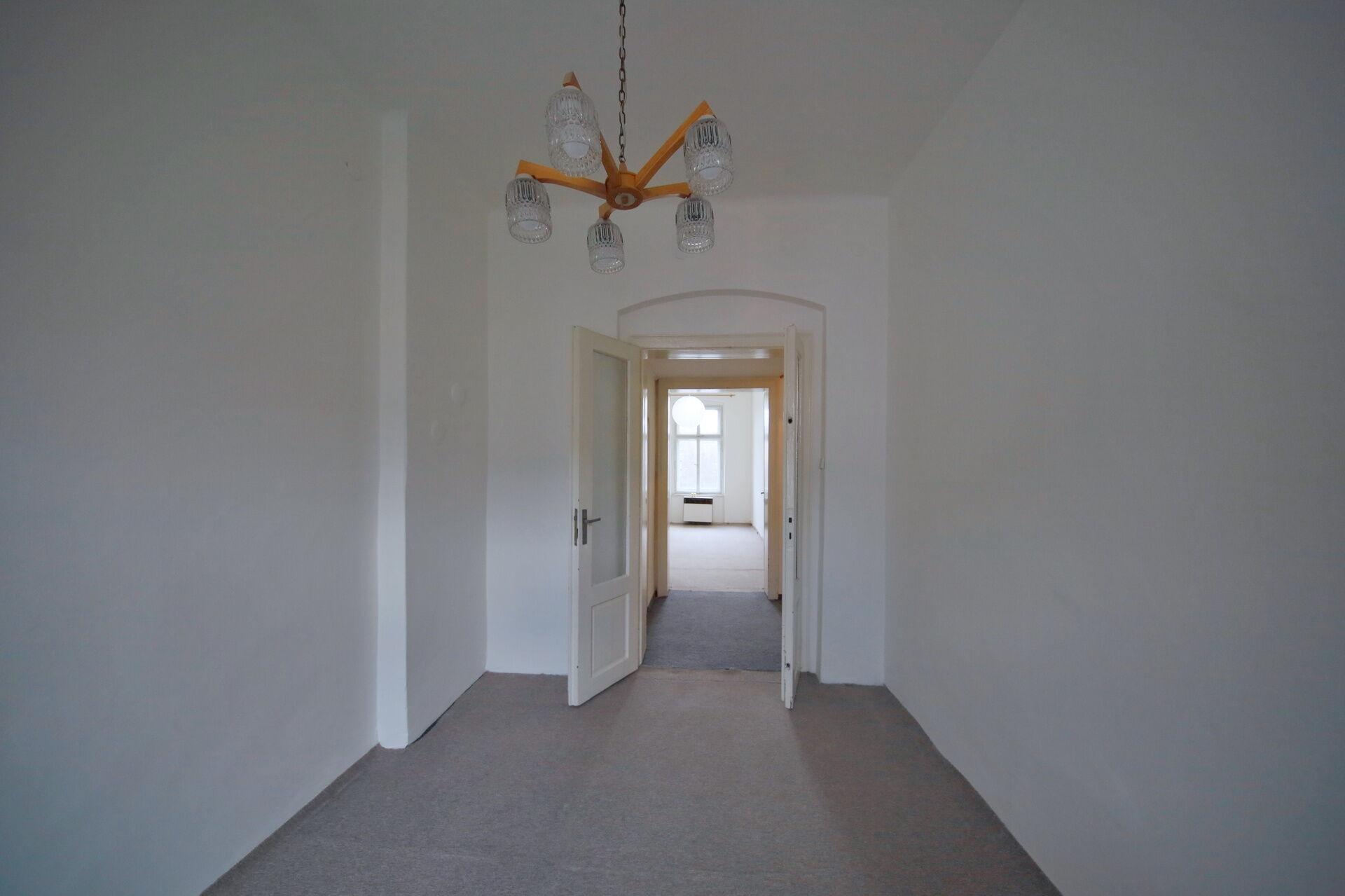 Pronájem bytu 2+1 v centru města 56 m², náměstí Republiky