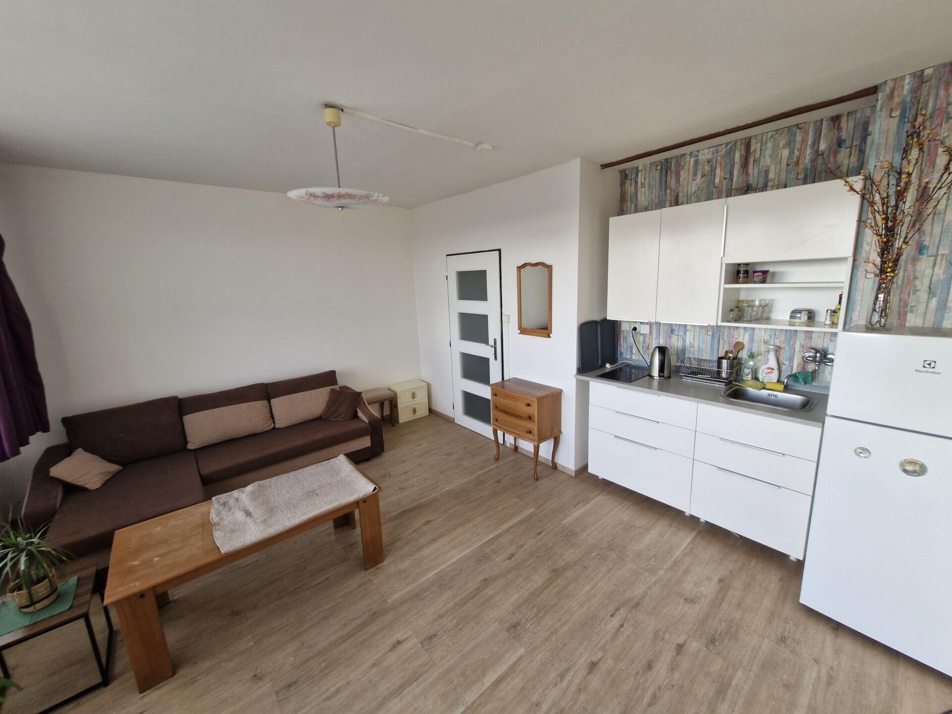 Pronájem bytu 1+kk, 35,14 m2, lodžie 6 m2, komora, Písnická, Praha 4 - Kamýk