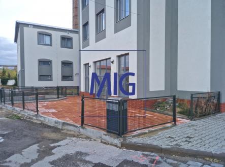 20251024_090637 | Pronájem - obchodní prostor, 88 m²