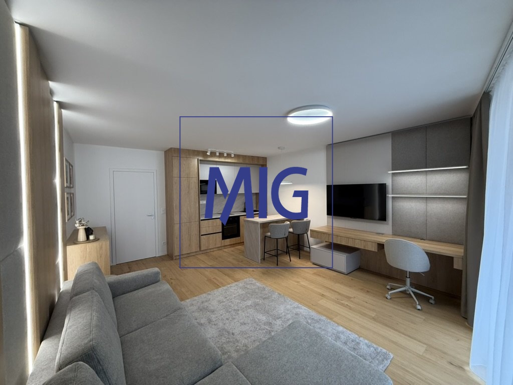 B57ABD64-77C0-4913-9CB4-2F633A5D4474_1_105_c