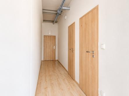 chodba | Pronájem bytu, 1+kk, 34 m²