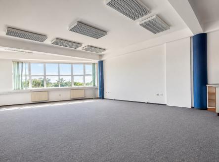 místnost | Pronájem - kanceláře, 57 m²