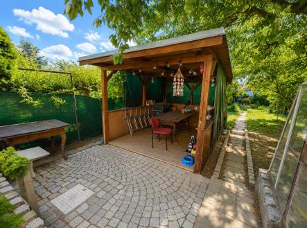 x6 | Prodej - dům/vila, 294 m²