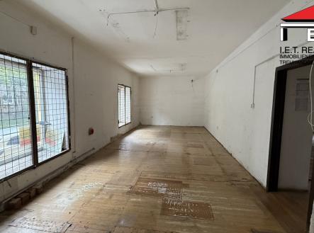 Prodej - obchodní prostor, 80 m² obrázek