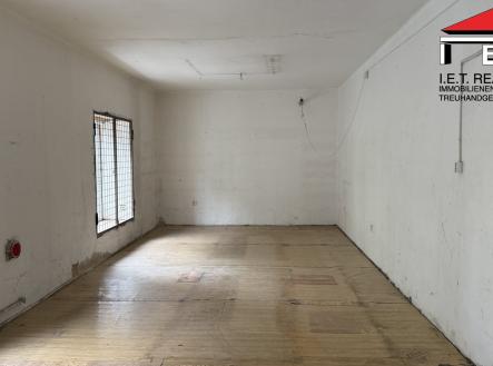 20250519_080144789_iOS | Prodej - obchodní prostor, 80 m²