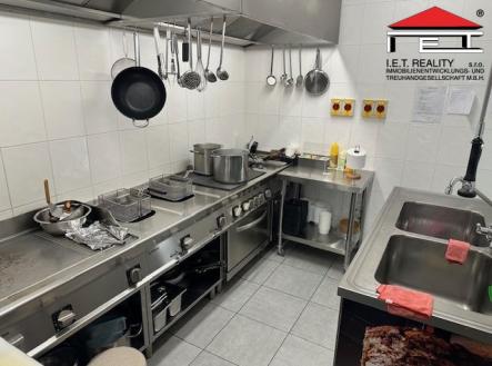 image15 | Pronájem - obchodní prostor, 125 m²