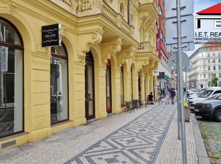 1 | Pronájem - kanceláře, 71 m²