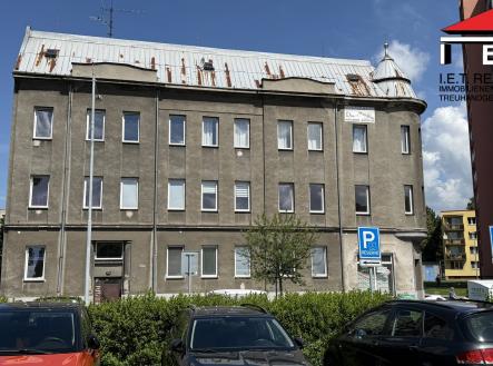 20250527_084846507_iOS | Prodej - nájemní dům, 755 m²