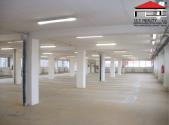 Pronájem - komerční objekt, sklad, 647 m²