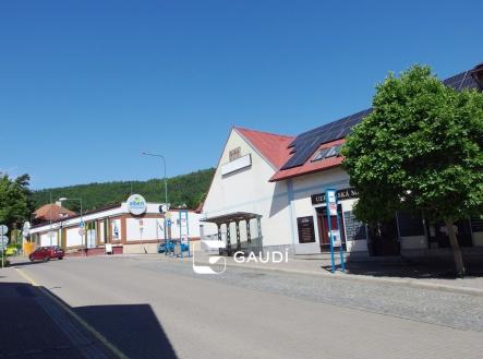 obchody | Pronájem bytu, 2+1, 53 m²