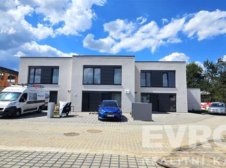 . | Prodej - dům/vila, 121 m²